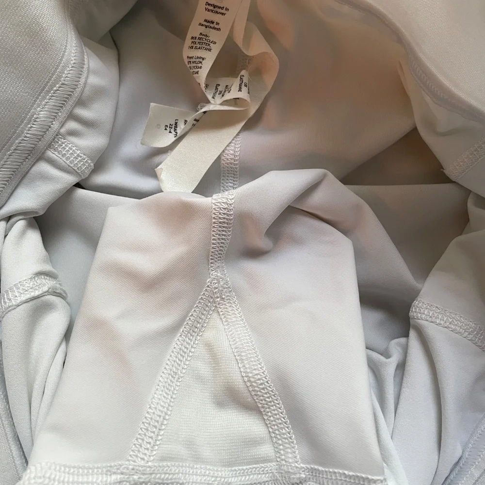 Lululemon Skirt size 6 - Blue/White - Picture 3 of 3